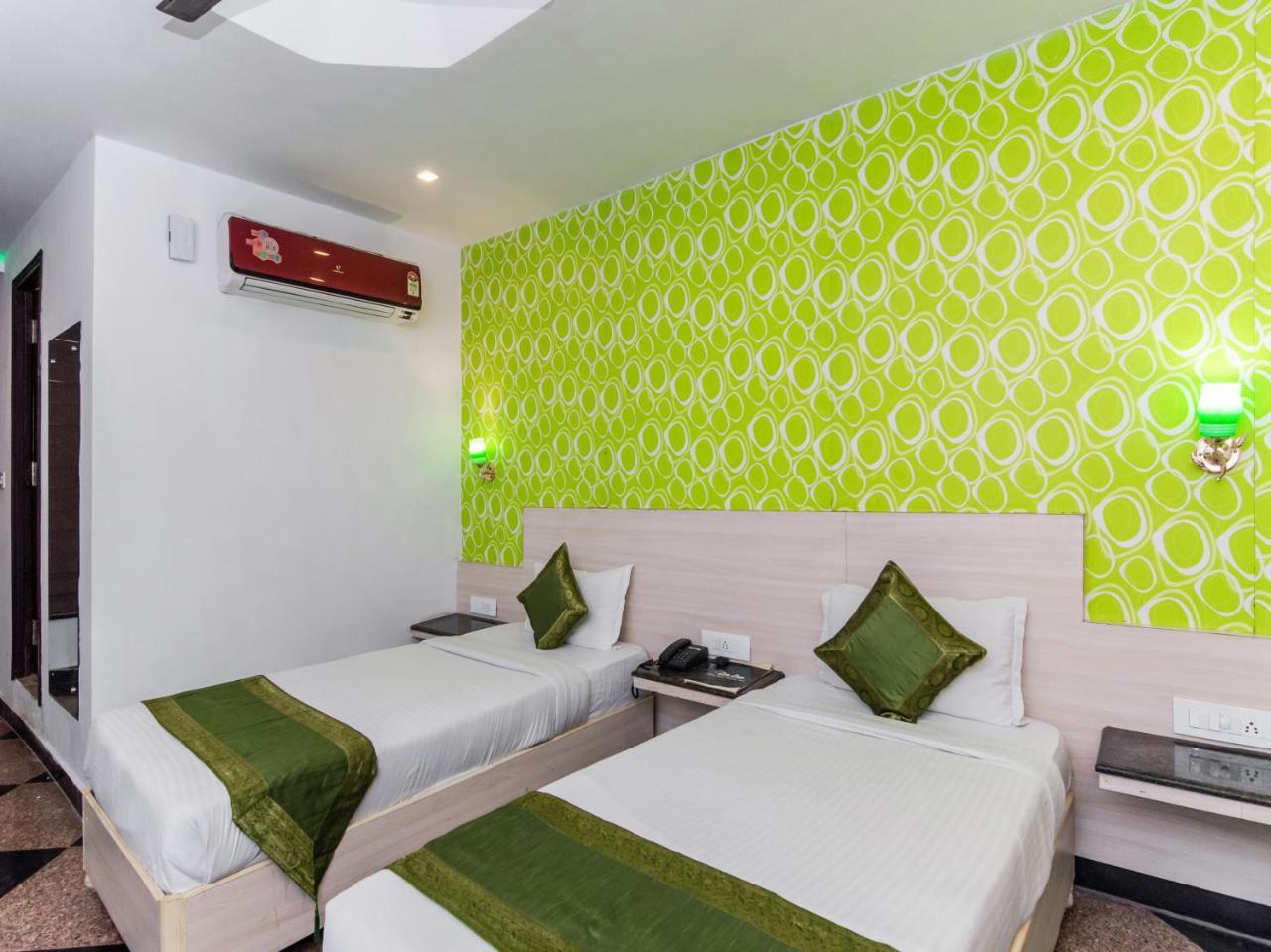 Citi Club Hotel Kanpur Bagian luar foto