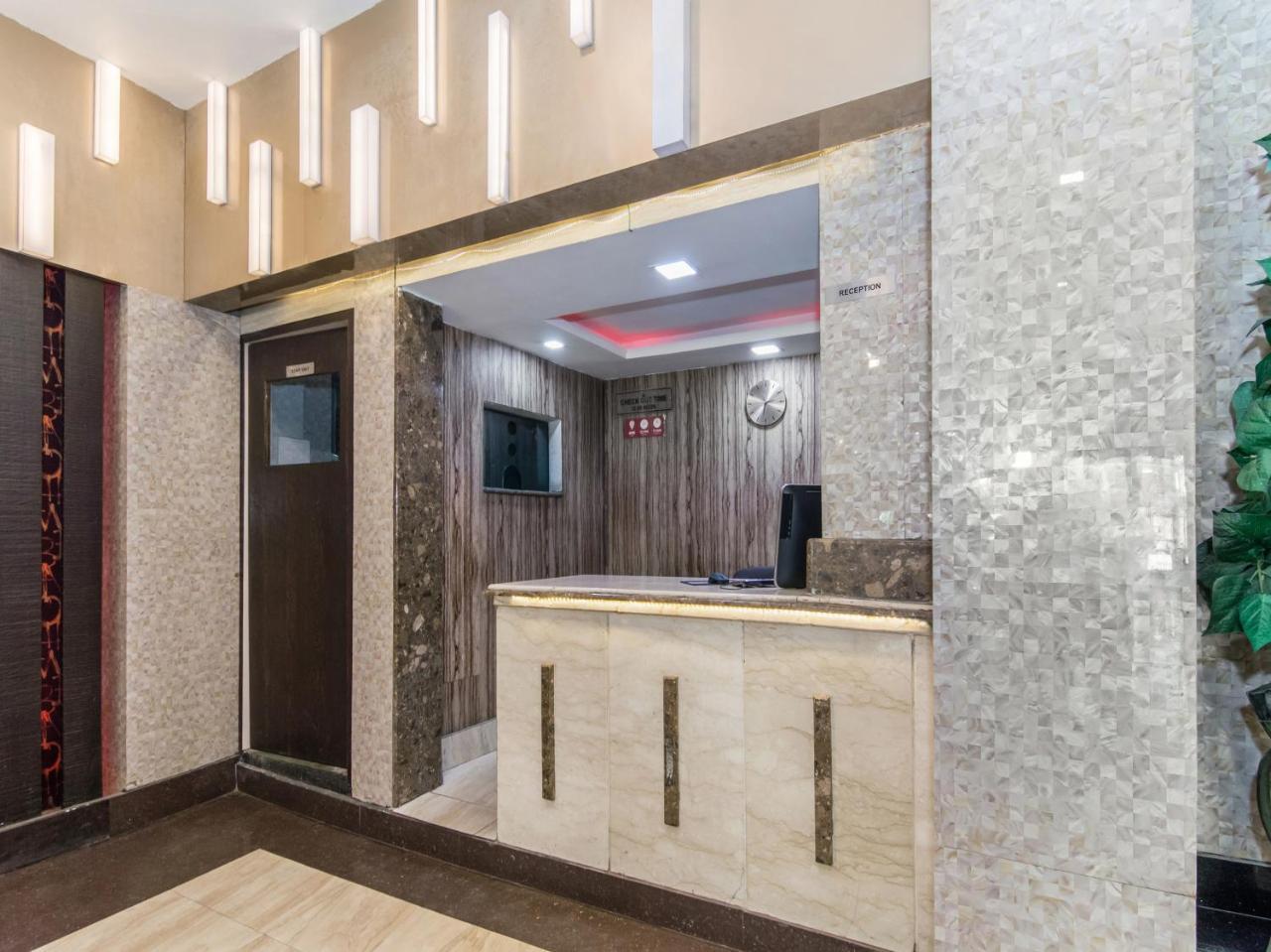Citi Club Hotel Kanpur Bagian luar foto