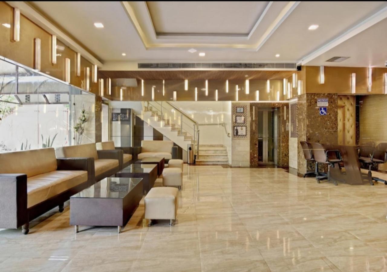 Citi Club Hotel Kanpur Bagian luar foto